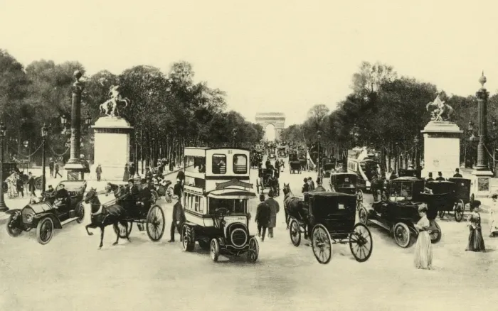 Framed Print : Champs Elysees Framed Print : Champs Elysees