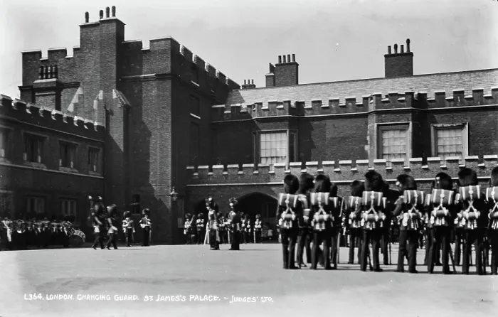 Framed Print : Changing of the Guard at St. James's Palace Framed Print : Changing of the Guard at St. James's Palace