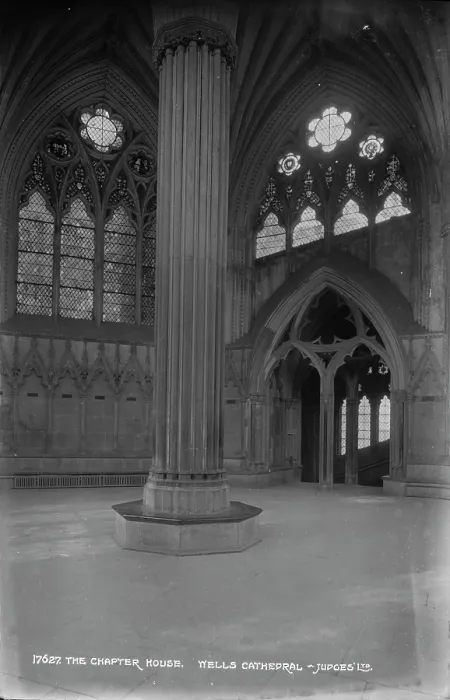 Framed Print : The Chapter House of Wells Cathedral Framed Print : The Chapter House of Wells Cathedral