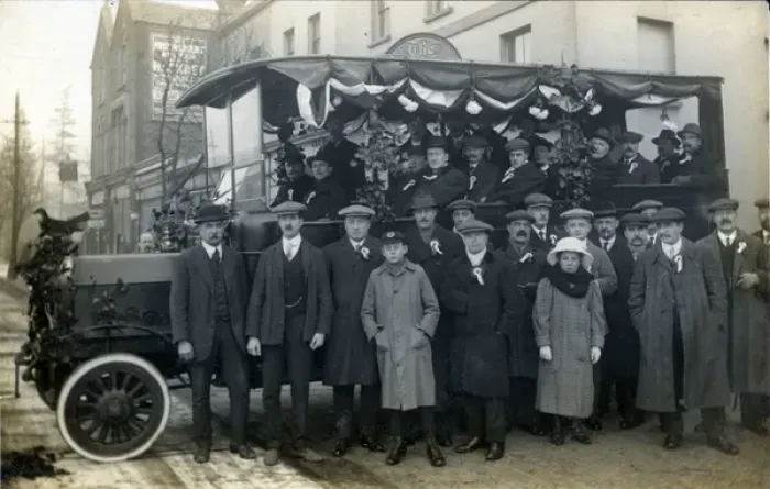 Framed Print : Charabanc Outing, Thornton Heath, Surrey Framed Print : Charabanc Outing, Thornton Heath, Surrey