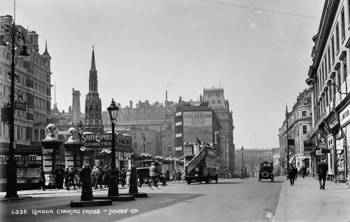 Framed Print : Charing Cross, London in the Early 20th Century Framed Print : Charing Cross, London in the Early 20th Century