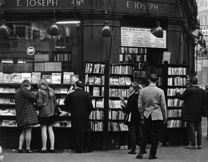 Framed Print : Charing X Road Bookshop Framed Print : Charing X Road Bookshop