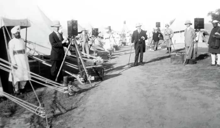 Framed Print : Charles Urban and camera crew at the Delhi Durbar, India Framed Print : Charles Urban and camera crew at the Delhi Durbar, India