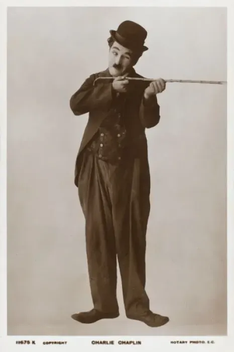 Framed Print : Charlie Chaplin Framed Print : Charlie Chaplin