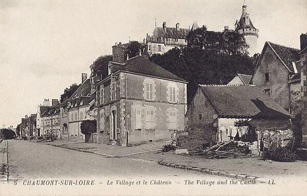 Chaumont-sur-Loire, Loir-et-Cher, France, Village and Castle