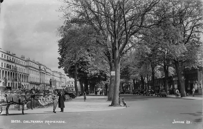 Framed Print : Cheltenham Promenade Framed Print : Cheltenham Promenade