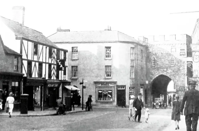 Framed Print : Chepstow Town Gate Framed Print : Chepstow Town Gate