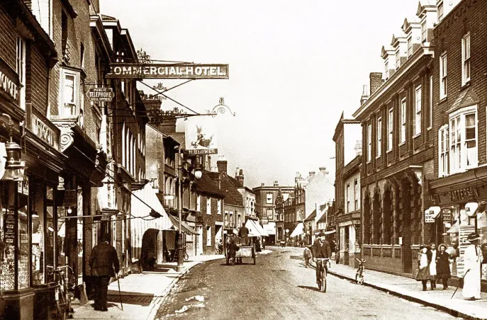 Framed Print : Chesham High Street early 1900s Framed Print : Chesham High Street early 1900s