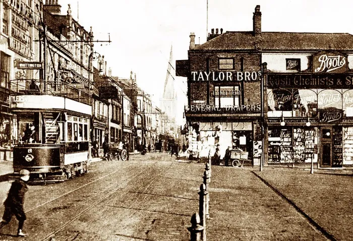 Framed Print : Chesterfield High Street early 1900s Framed Print : Chesterfield High Street early 1900s