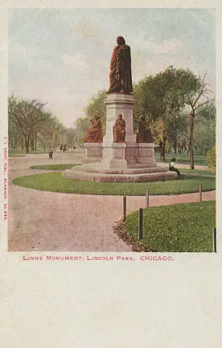 Framed Print : Chicago, Illinois, USA - Linne Monument, Lincoln Park Framed Print : Chicago, Illinois, USA - Linne Monument, Lincoln Park
