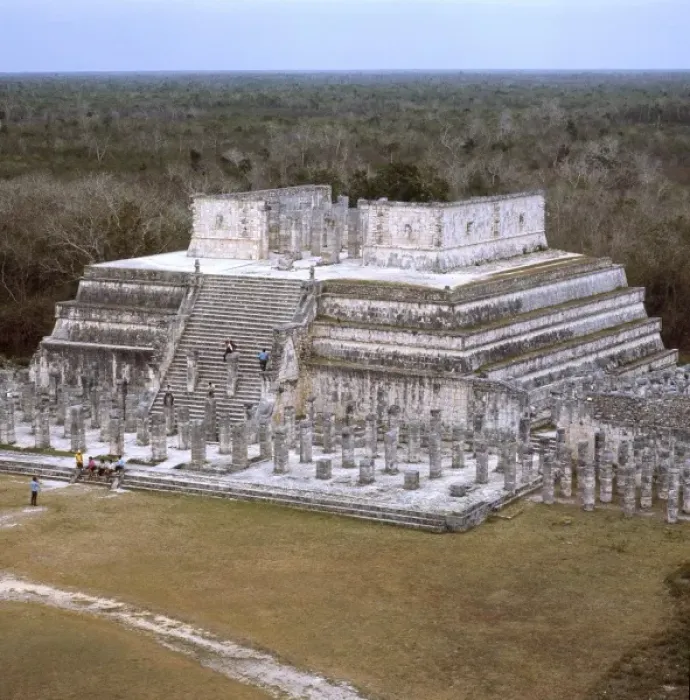 Framed Print : Chichen Itza / Mexico Framed Print : Chichen Itza / Mexico
