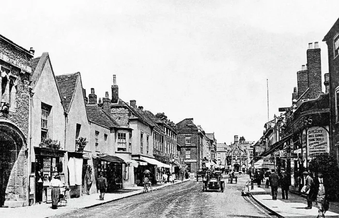 Framed Print : Chichester South Street early 1900s Framed Print : Chichester South Street early 1900s