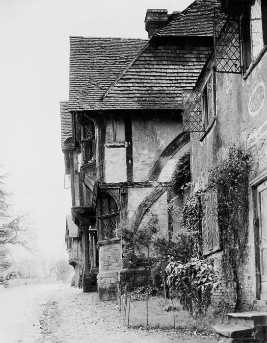 Framed Print : Chiddingstone High Street Framed Print : Chiddingstone High Street