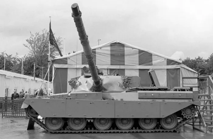 Framed Print : Chieftain tank Framed Print : Chieftain tank
