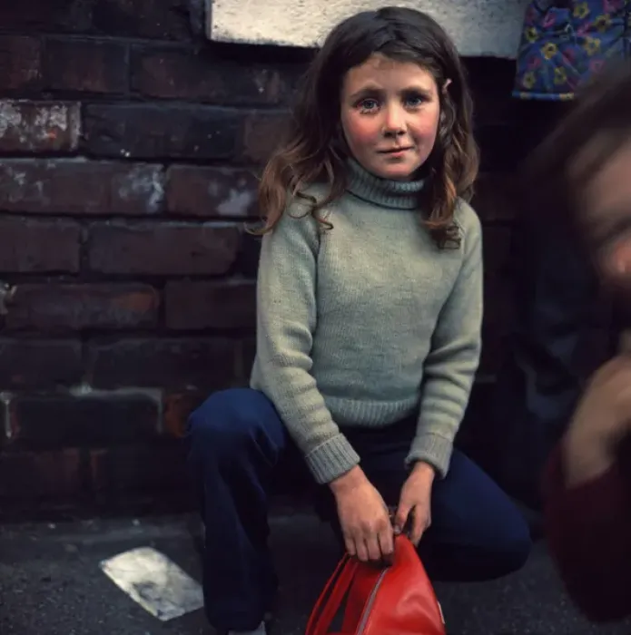 Framed Print : A Child Of Our Time. Grangetown, Teesside 1974 Framed Print : A Child Of Our Time. Grangetown, Teesside 1974