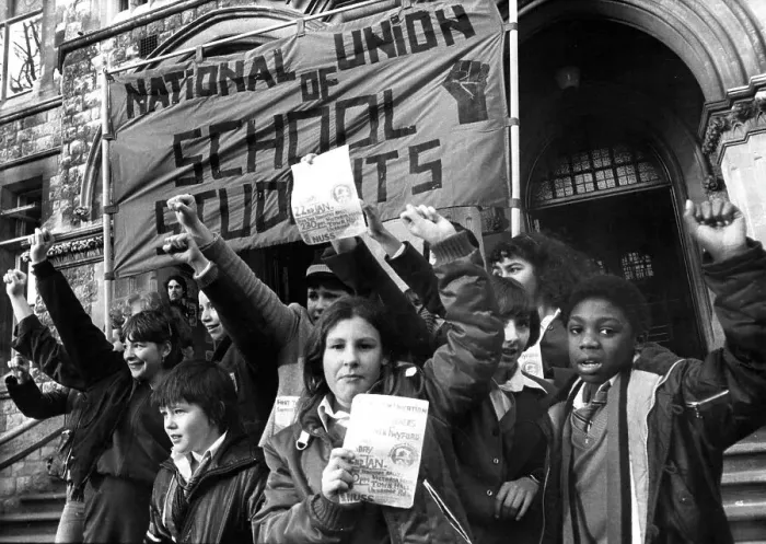 Framed Print : Children campaigning against education cuts, Ealing Framed Print : Children campaigning against education cuts, Ealing