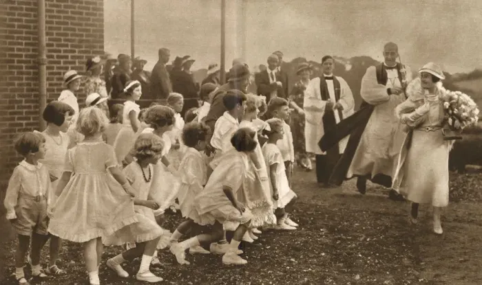 Framed Print : Children curtseying to Duchess of York - Hospital at Welwyn Framed Print : Children curtseying to Duchess of York - Hospital at Welwyn