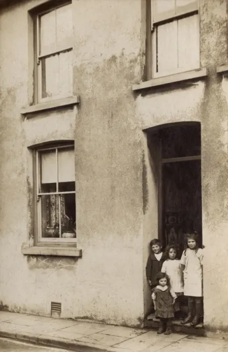 Framed Print : Children on Doorstep Framed Print : Children on Doorstep