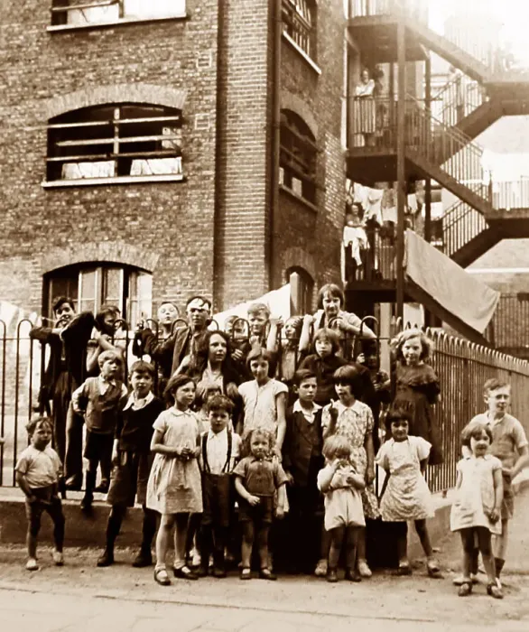 Framed Print : Children on a London housing scheme - probably 1920s Framed Print : Children on a London housing scheme - probably 1920s