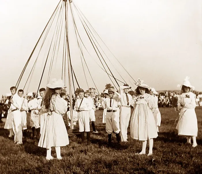 Framed Print : Children Maypole dancing Framed Print : Children Maypole dancing