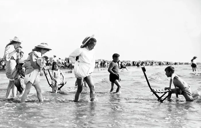 Framed Print : Children playing at the seaside Framed Print : Children playing at the seaside