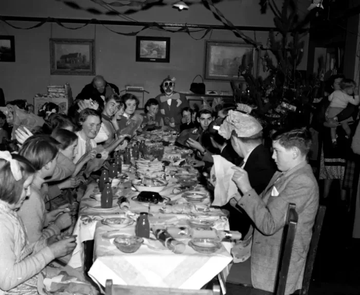 Framed Print : Childrens Christmas Party, Walton-on-the-Naze, Essex Framed Print : Childrens Christmas Party, Walton-on-the-Naze, Essex