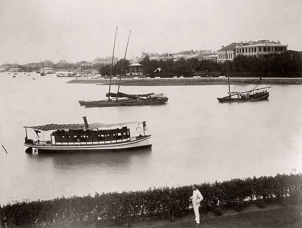 China c. 1880s - boats at Shanghai, Creek to the Bund