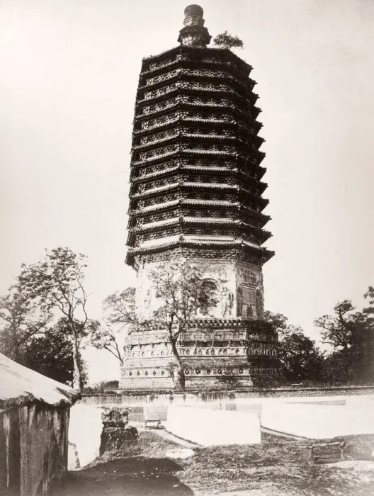 Framed Print : China c. 1880s - Peking Beijing area, pagoda Framed Print : China c. 1880s - Peking Beijing area, pagoda