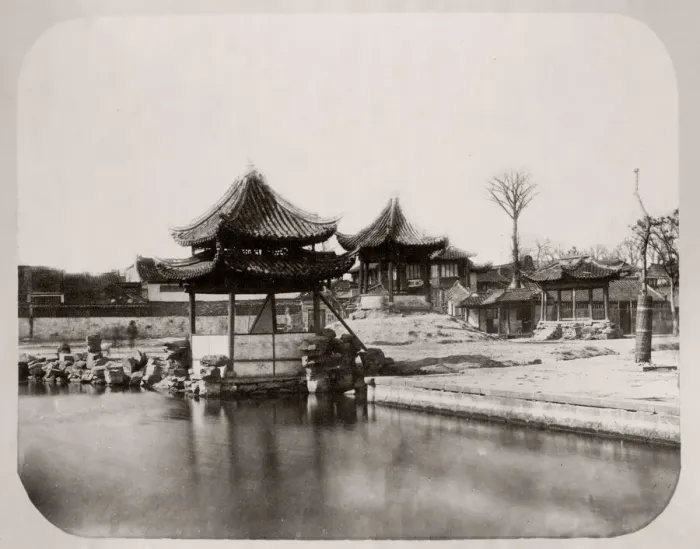 Framed Print : China c. 1880s - Shanghai city Framed Print : China c. 1880s - Shanghai city