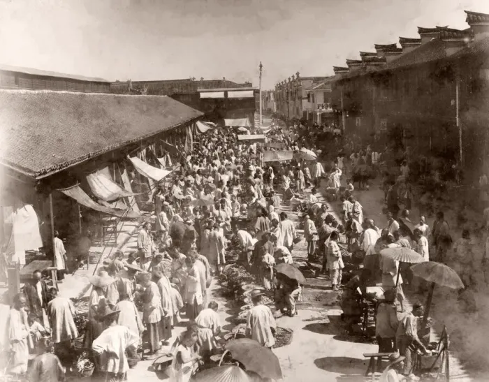 Framed Print : China c. 1880s - street market Shanghai Framed Print : China c. 1880s - street market Shanghai