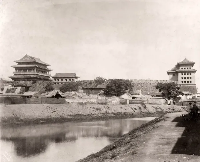 Framed Print : China c. 1880s - walls of the Tartar Tatar City Peking Beijing Framed Print : China c. 1880s - walls of the Tartar Tatar City Peking Beijing