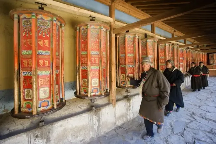 Framed Print : CHINA. Xiahe. Monastery of Labrang. The Silk Framed Print : CHINA. Xiahe. Monastery of Labrang. The Silk