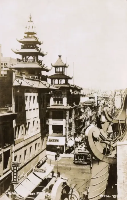 Framed Print : Chinatown, San Francisco Framed Print : Chinatown, San Francisco