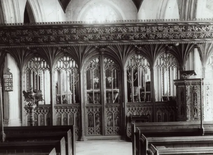 Framed Print : Choir screens, Bovey Tracey Church, Devon Framed Print : Choir screens, Bovey Tracey Church, Devon