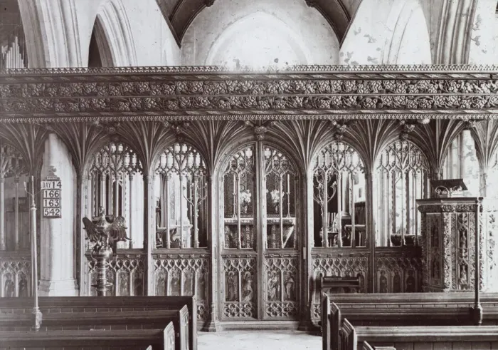 Framed Print : Choir screens, Bovey Tracey Church, Devon Framed Print : Choir screens, Bovey Tracey Church, Devon