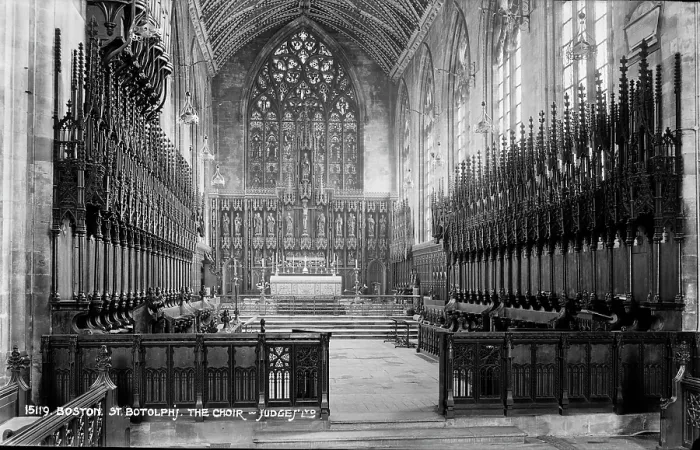 Framed Print : The Choir of St. Botolph's Church Framed Print : The Choir of St. Botolph's Church