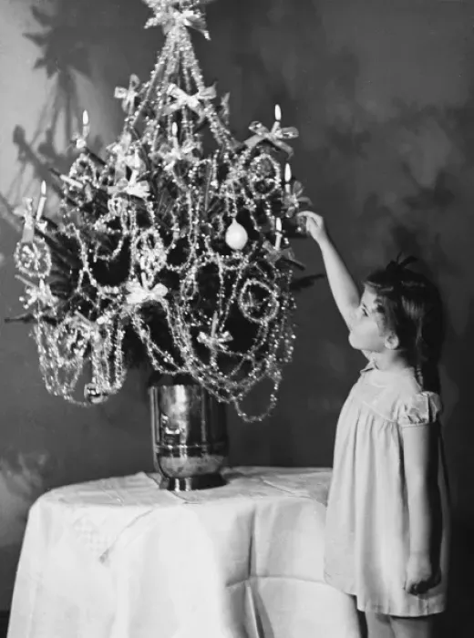 Framed Print : Christmas Tree & Girl Framed Print : Christmas Tree & Girl