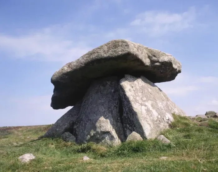 Framed Print : Chun Quoit, near Pendeen and Morvah, Penzance, Cornwall Framed Print : Chun Quoit, near Pendeen and Morvah, Penzance, Cornwall