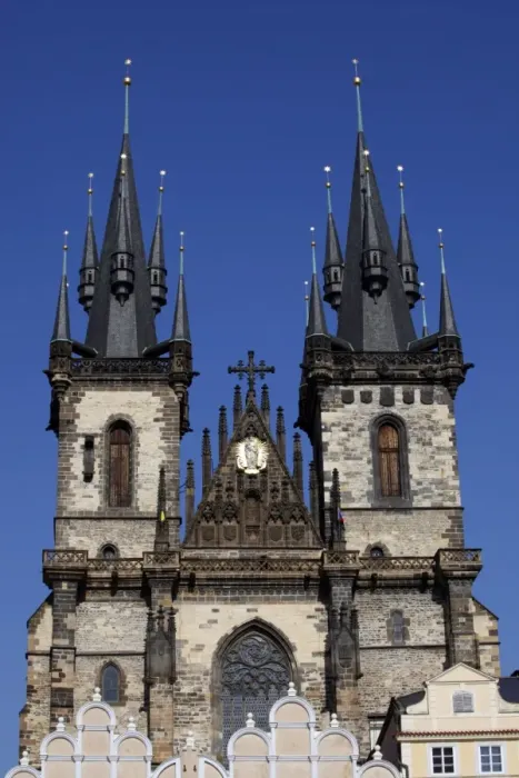 Framed Print : Church of our Lady before Tyn in Prague Framed Print : Church of our Lady before Tyn in Prague