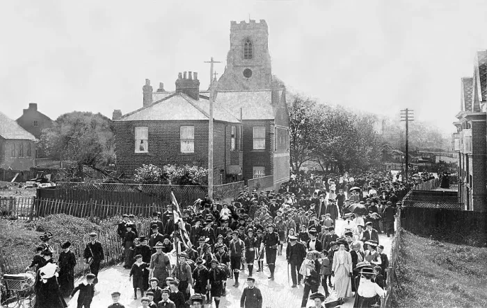Framed Print : Church parade, Walton-on-the-Naze, Essex Framed Print : Church parade, Walton-on-the-Naze, Essex