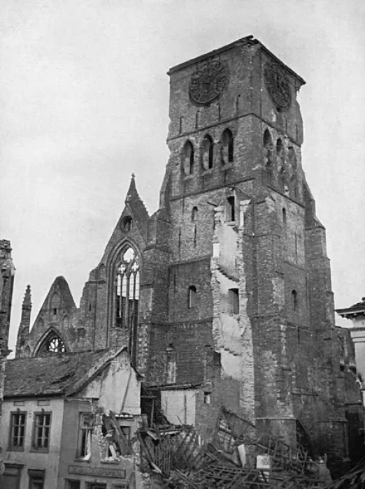 Framed Print : Church of Saint Jean in Dixmude, West Flanders, WWI
