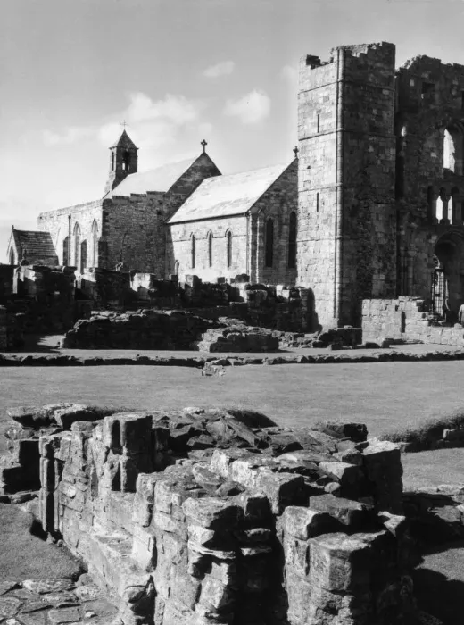 Framed Print : The Church of St. Mary the Virgin, Holy Island, Northumberland Framed Print : The Church of St. Mary the Virgin, Holy Island, Northumberland