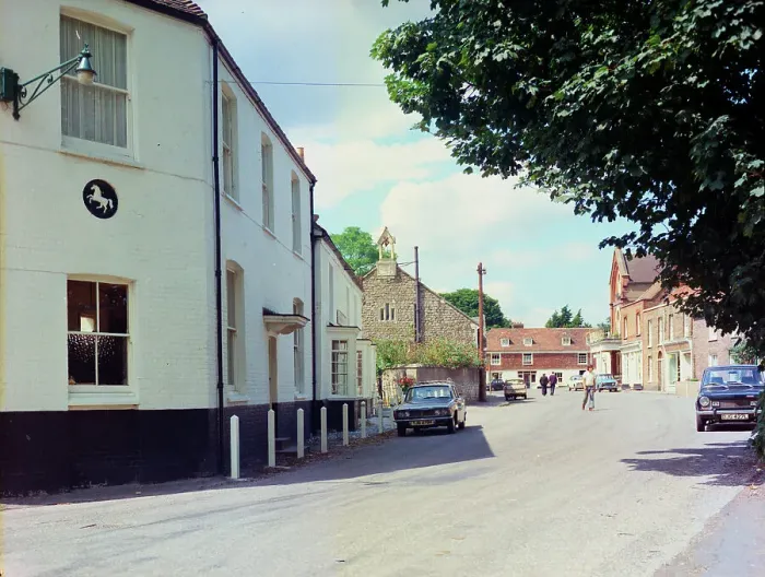 Framed Print : Church Street, Minster Framed Print : Church Street, Minster