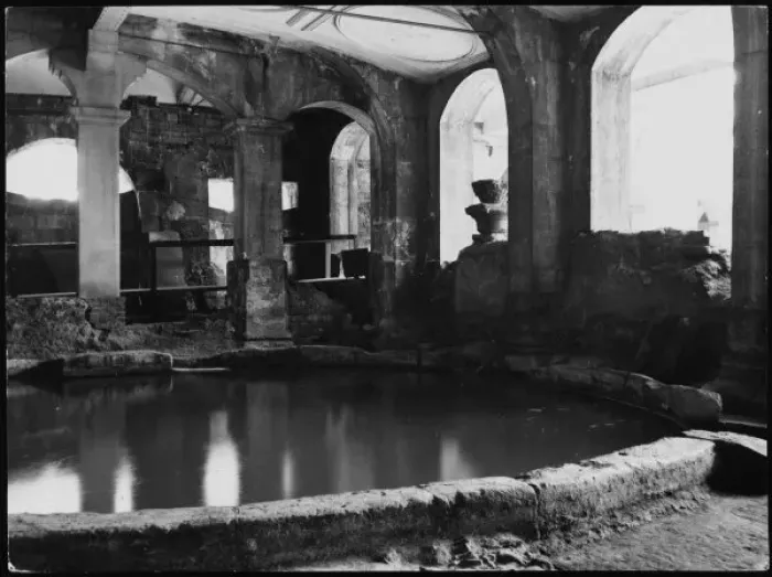 Framed Print : Circular Bath / Bath Framed Print : Circular Bath / Bath