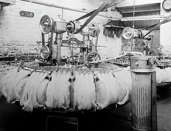 Circular Comb machine in a woollen mill in Bradford