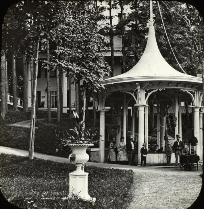 Framed Print : Circular Pavilion or bandstand - NY State, USA Framed Print : Circular Pavilion or bandstand - NY State, USA