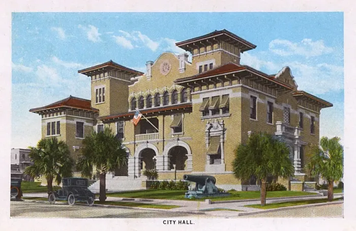 Framed Print : City Hall, Pensacola, Florida, USA Framed Print : City Hall, Pensacola, Florida, USA