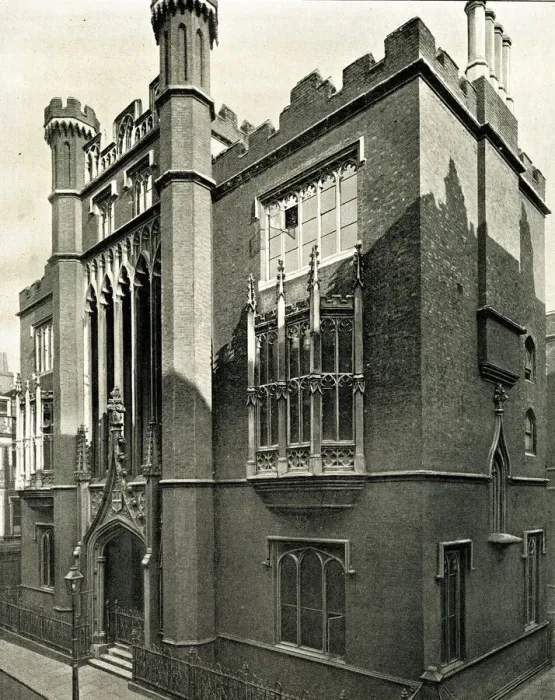 Framed Print : The City of London School, London Framed Print : The City of London School, London