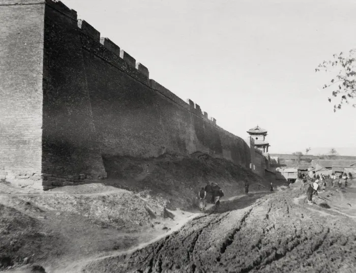 Framed Print : City wall, Peking, Beijing, China Framed Print : City wall, Peking, Beijing, China