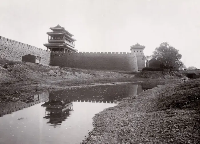 Framed Print : City walls, Peking, Beijing, China, c. 1900 Framed Print : City walls, Peking, Beijing, China, c. 1900